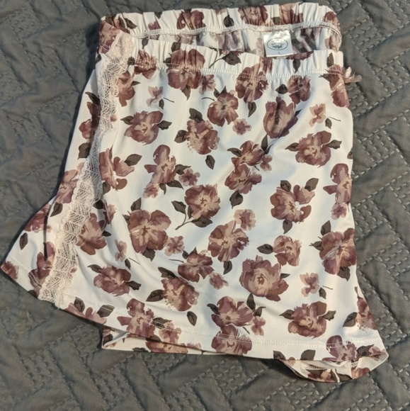 Laura Ashley Other - Laura Ashley Floral Lace Satin Shorts, Size L